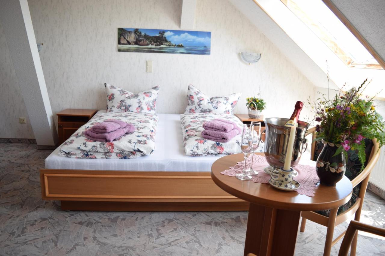 Hotel Carola Schönheide Kültér fotó